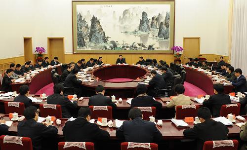 习近平主持召开中央财经委员会第九次会议强调 推动平台经济规范健康持续发展
